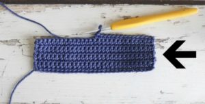 Exactly where to put the first and last crochet stitch so that you get perfectly straight edges.