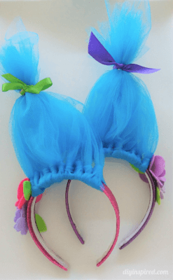 DIY troll hair birthday party activity