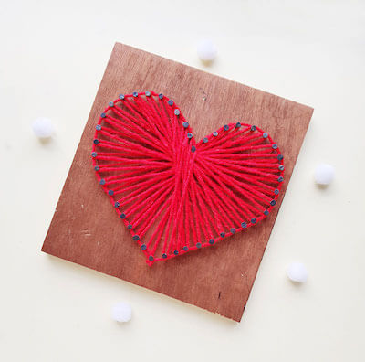 Easy Heart String Art by Moms And Crafters
