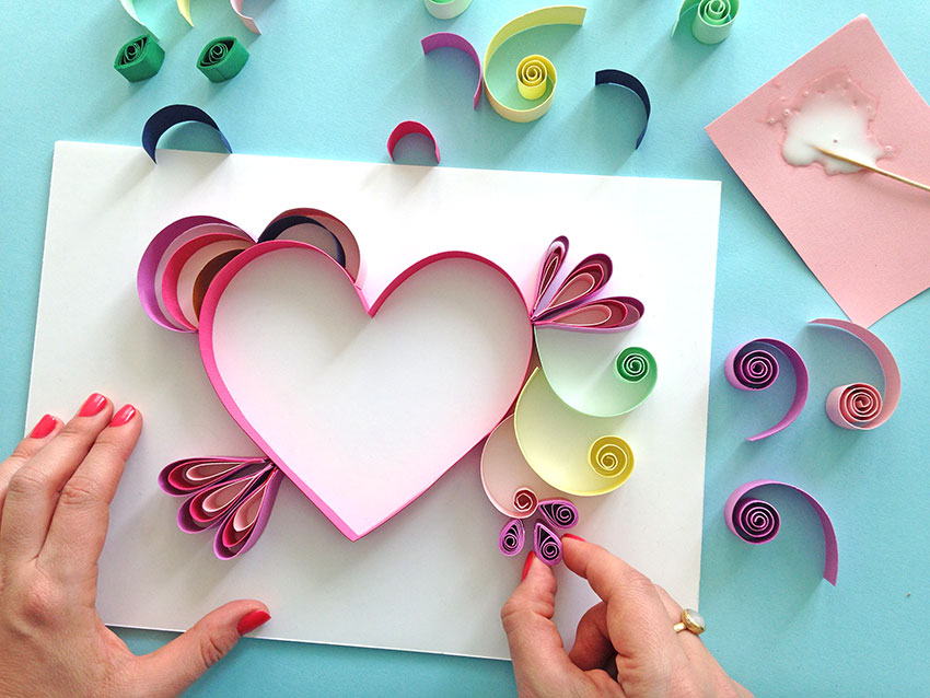 Quilling paper hearts
