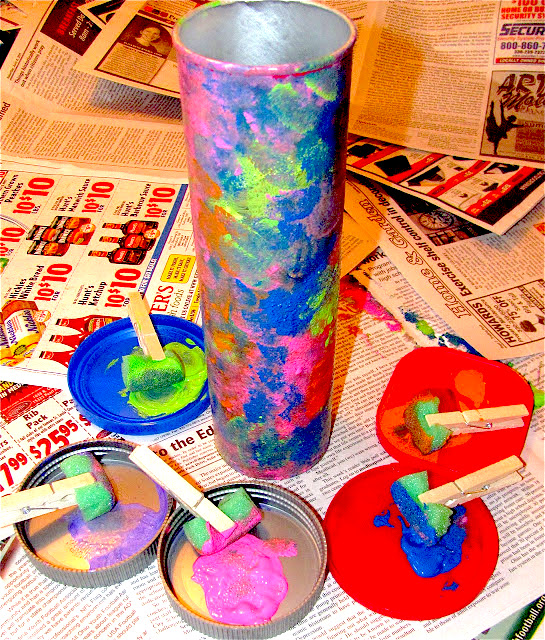 How To Make A Simple Kaleidoscope - DIY Kids Crafts