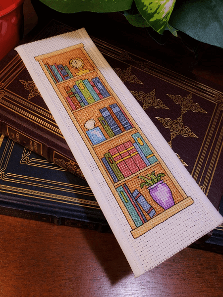 Bookcase Bookmark Cross Stitch Pattern by Rogue Stitchery