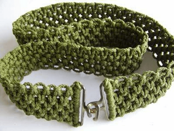 Macrame Belt Pattern by This Year's Dozen