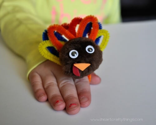 DIY Turkey Ring for Kids by iHeartCraftThings