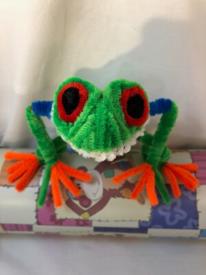 Pipe Cleaner Tree Frog from Pipe Cleaner Animals