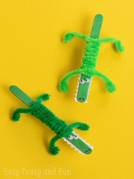 Pipe Cleaner Crocodiles by Easy Peasy and Fun