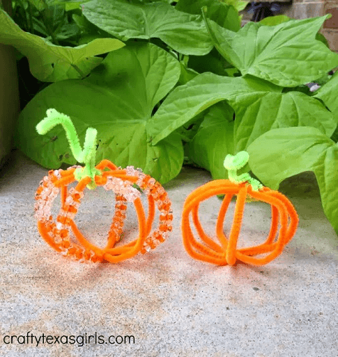 Pipe Cleaner Pumpkin by Crafty Texas Girls