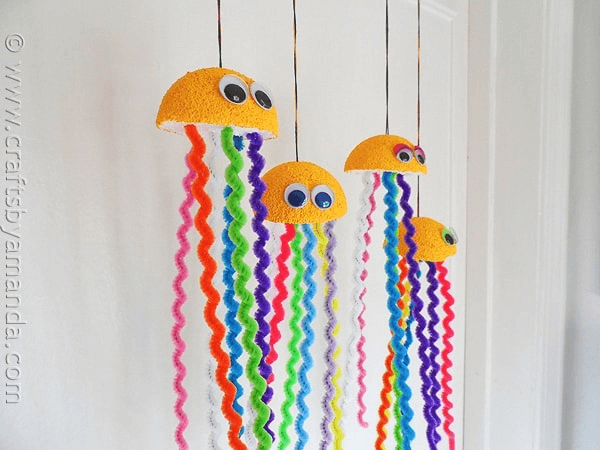 Pipe Cleaner Rainbow Jellyfish by Crafts by Amanda