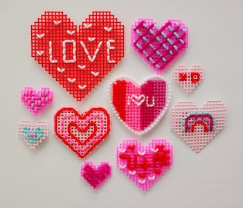 Valentine's Plastic Canvas Hearts Pattern by Apricot Polkadot