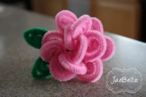 PIPE CLEANER FLOWER RING BY JAE BELLZ