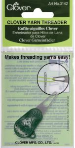 Clover 3142 Yarn Threader,Dark green