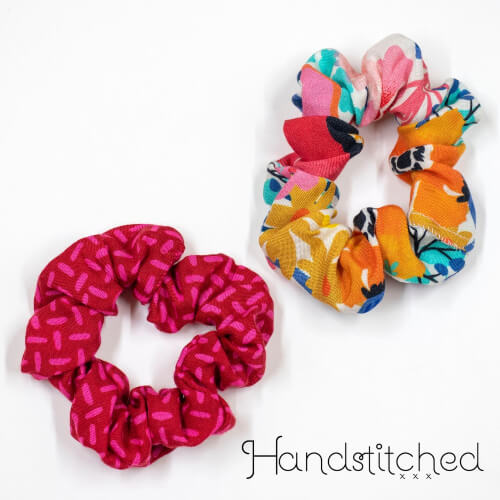 DIY Hair Scrunchie Pattern from 1HandstitchedStudio