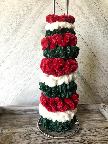 Velvet Christmas Hair Scrunchie Pattern by CanuckCreativityShop