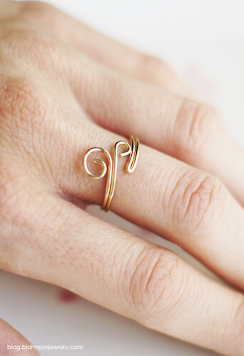 DIY Swirl Ring by Oh Everything Handmade