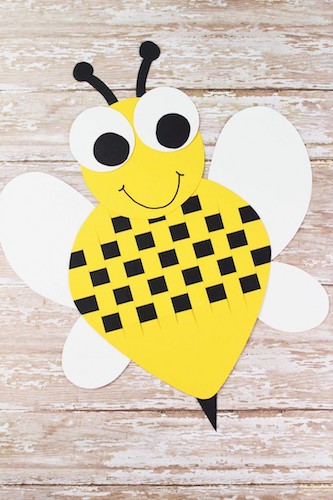 Paper Weave Bumble Bee by Frugal Mom Eh