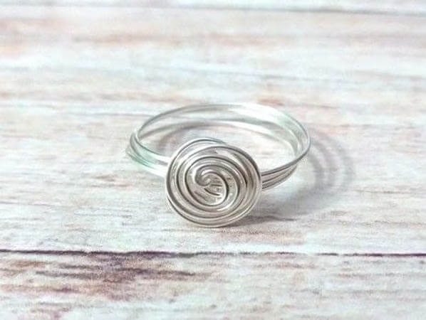 Super Quick Wire Spiral Ring by Cut Out And Keep