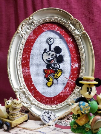 Mickey Mouse Cross Stitch Pattern for Kids from The Disney Experience