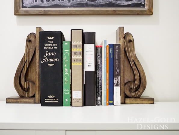 DIY Decorative Wooden Bookends by Jen Woodhouse