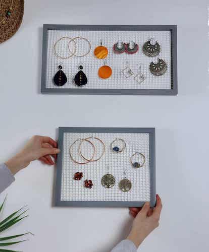 DIY Earring Organizer Out Of Frames by Craftsy Hacks