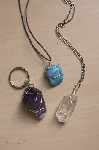 Wire Wrapping Stones by Make And Fable