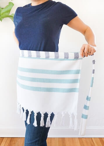 DIY Cabana Stripe Apron by Sugar & Cloth DIY Decor