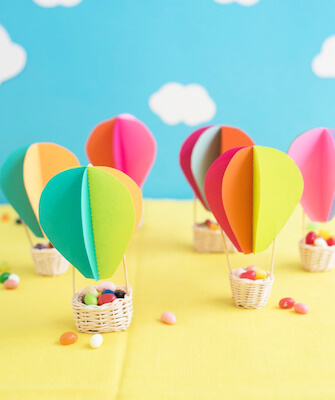 DIY Hot Air Balloon Favors by Oh Happy Day