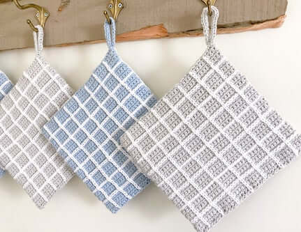 Easy Crochet Plaid Potholders Pattern by Stitchberry Patterns