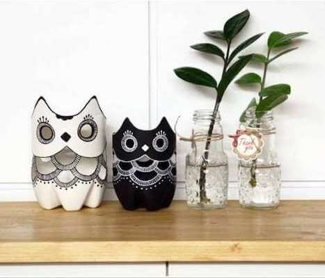 DIY Plastic Bottle Owl Vases by Amazing Interior Design