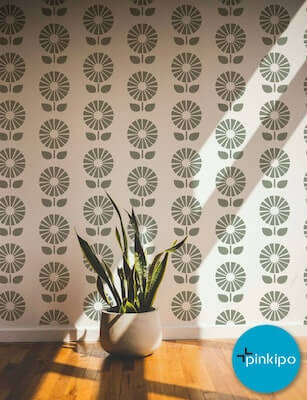 Sunflower Wall Stencil by Pinkipo Design