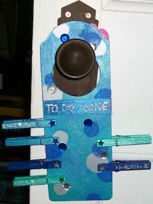 DIY Door Hanger To Do List Craft by In The Playroom