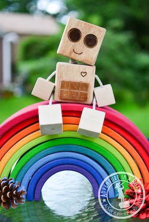 DIY Wooden Robot Toy by Adventure In A Box