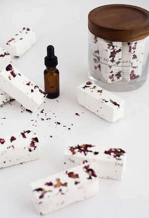 DIY Rose Bath Bomb Bars by Homey Oh My