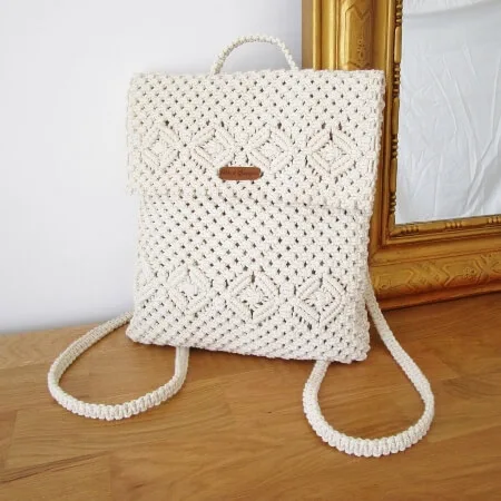Macrame Backpack Pattern by PeloteEtCompagnie