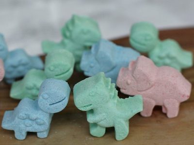 Dinosaur Bath Bombs by Tweak And Tinker