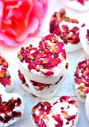 Heart Rose Bath Bombs by Happy Go Lucky