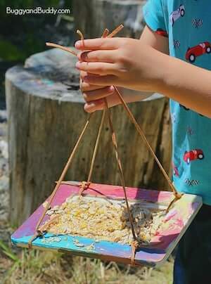 Homemade Bird Feeders Using Frames by Buggy And Buddy