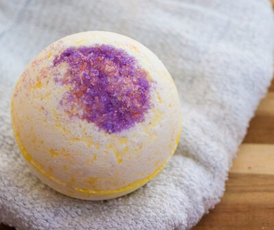Lush Bath Bomb Recipe by Homemade For Elle