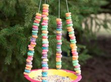 Paper Bowl Bird Feeder For Kids To Make by Non-Toy Gifts