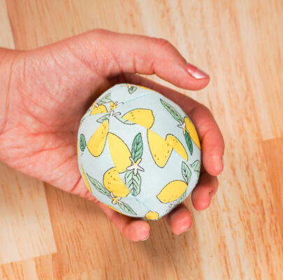 Free Fabric Ball Pattern by Heather Handmade