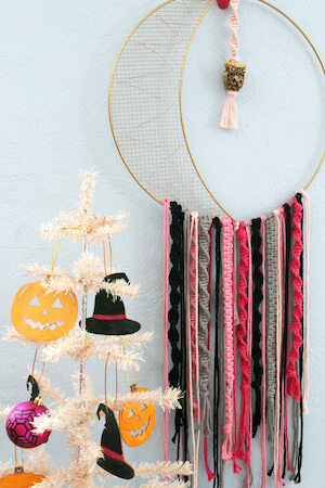 DIY Macrame Moon Halloween Wreath by One Mama's Daily Drama