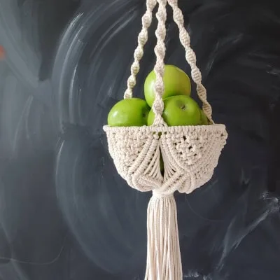 Macrame Fruit Basket Pattern by OrangeDonkeyCrafts