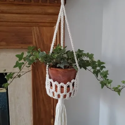Macrame Fruit Hanger Pattern by OrangeDonkeyCrafts