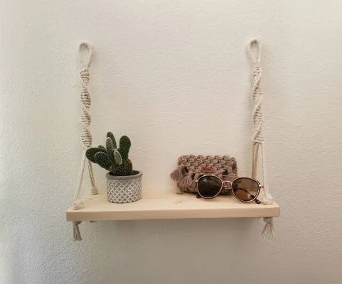 Macrame Wall Shelf from FRINGEMAMA