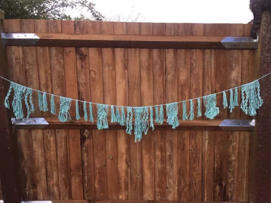 Macrame Tassel Garland Pattern by RosaMayCrafts