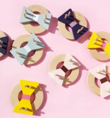 Bow Pom Pom Maker