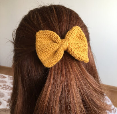 Easy Knit Bow Hair Pattern for Beginners from MrKaplanCrafts