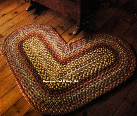 Heart Braided Rug Pattern from GrandmaHadItGoinOn
