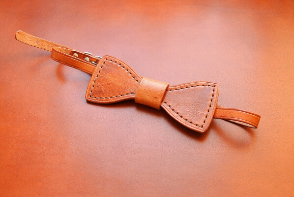 Leather Bow Tie Pattern by TISSOLEATHER