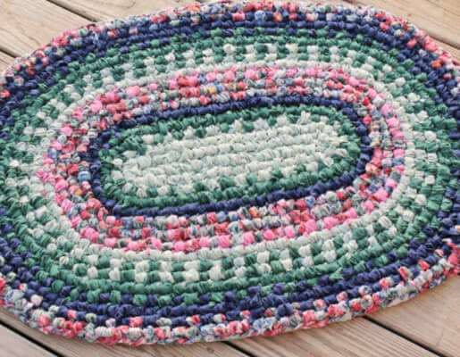 Oval Swedish Braided Rag Rug Pattern from RagRugRoad