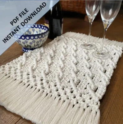 Beginner DIY Macrame Placemat Pattern by ButOneString